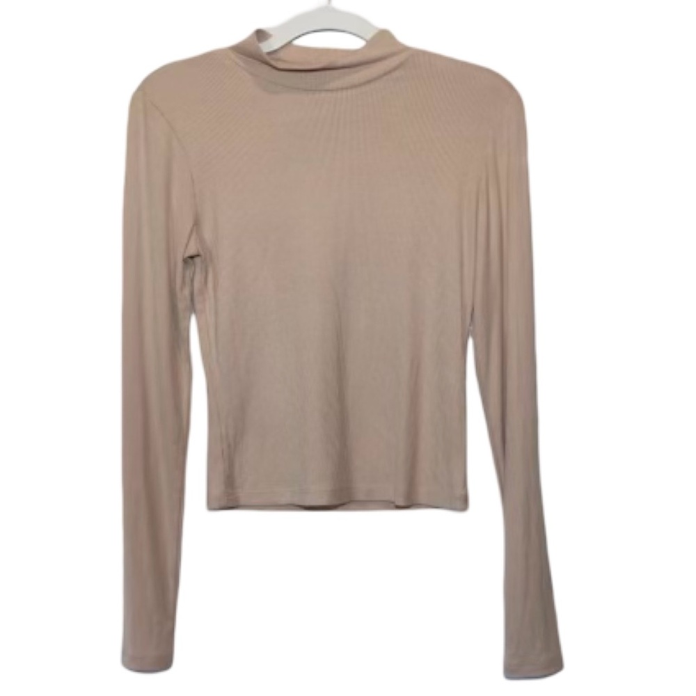 3/$15 NWT Pink Rose Soft Pink Ribbed Knit Long Sleeve Modal Top Small